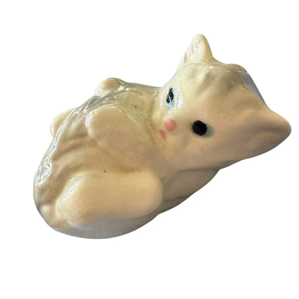 Vintage Japan Ceramic Kitten Figurine Playful White Grey Cat Blue Eyes Crazing